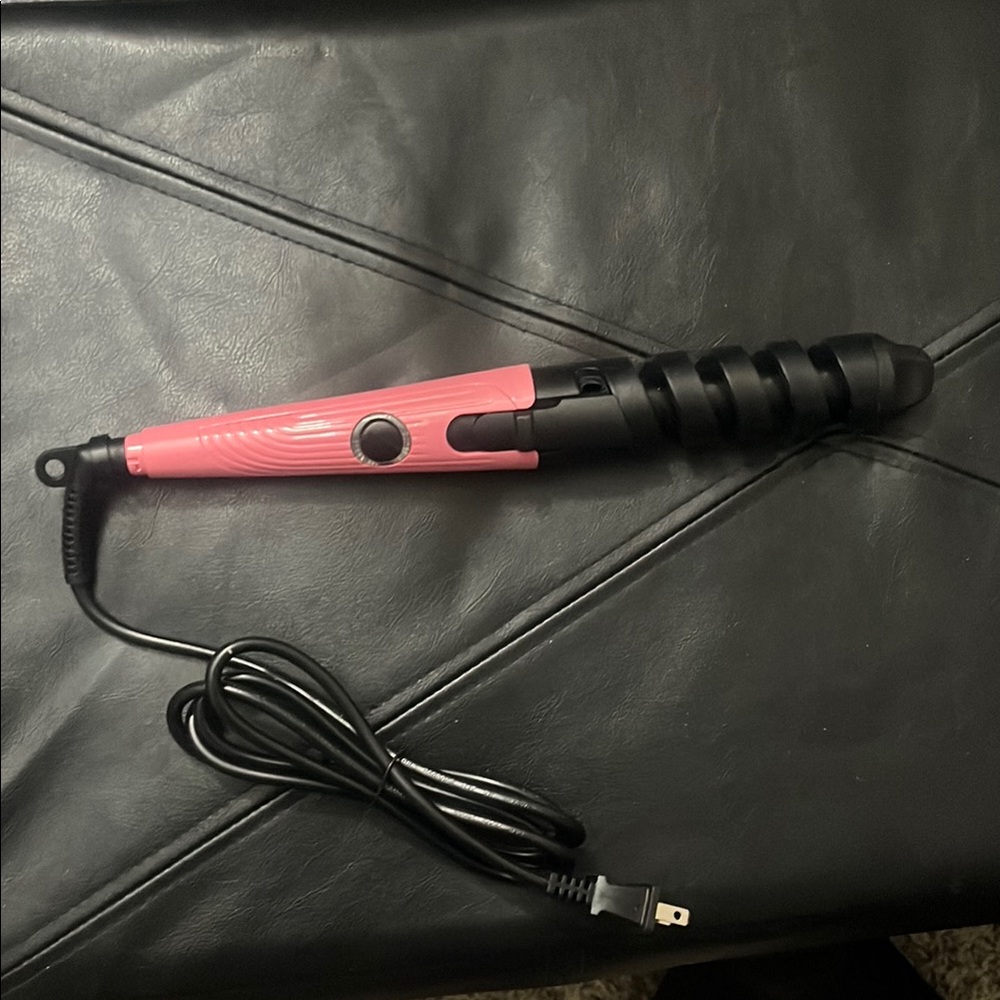 Pink Curling Wand